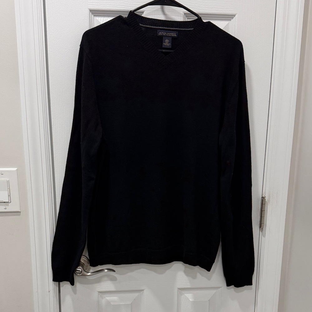 Banana Republic Black V-Neck Sweater